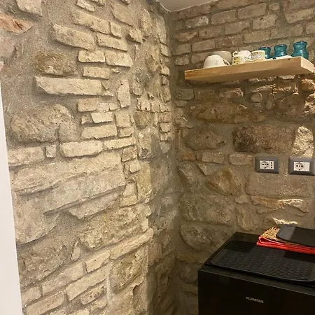 Duca Apartment